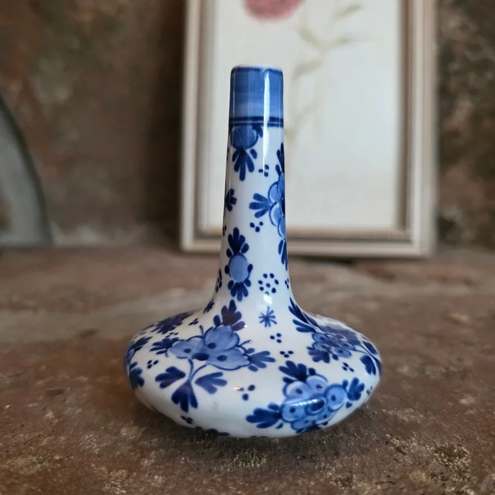 Delft Blue Hand Painted Tear bottle Floral Bud Vase Dutch Pottery 168 Blue White